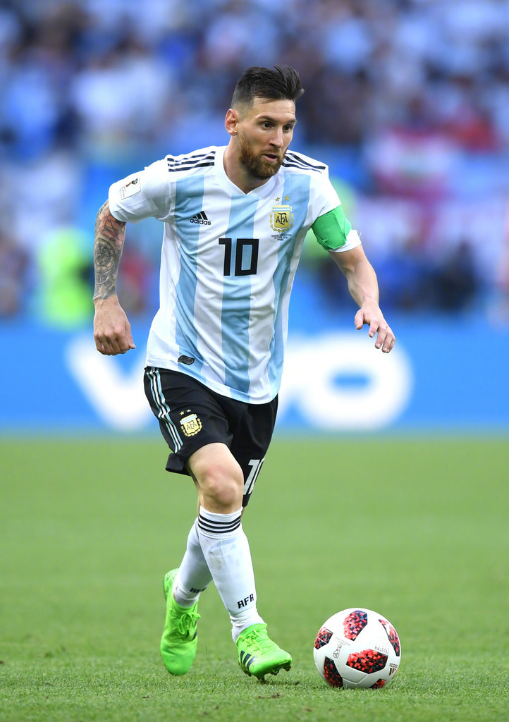 而是在接近 而是在接近